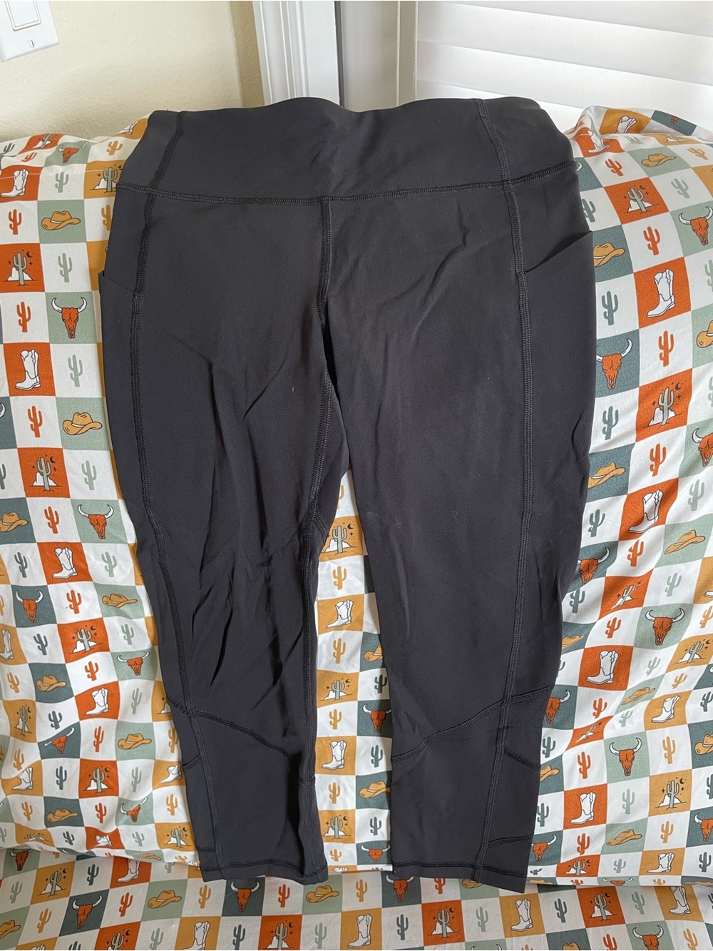 lululemon athletica Black Mid-Rise Pocket Leggings